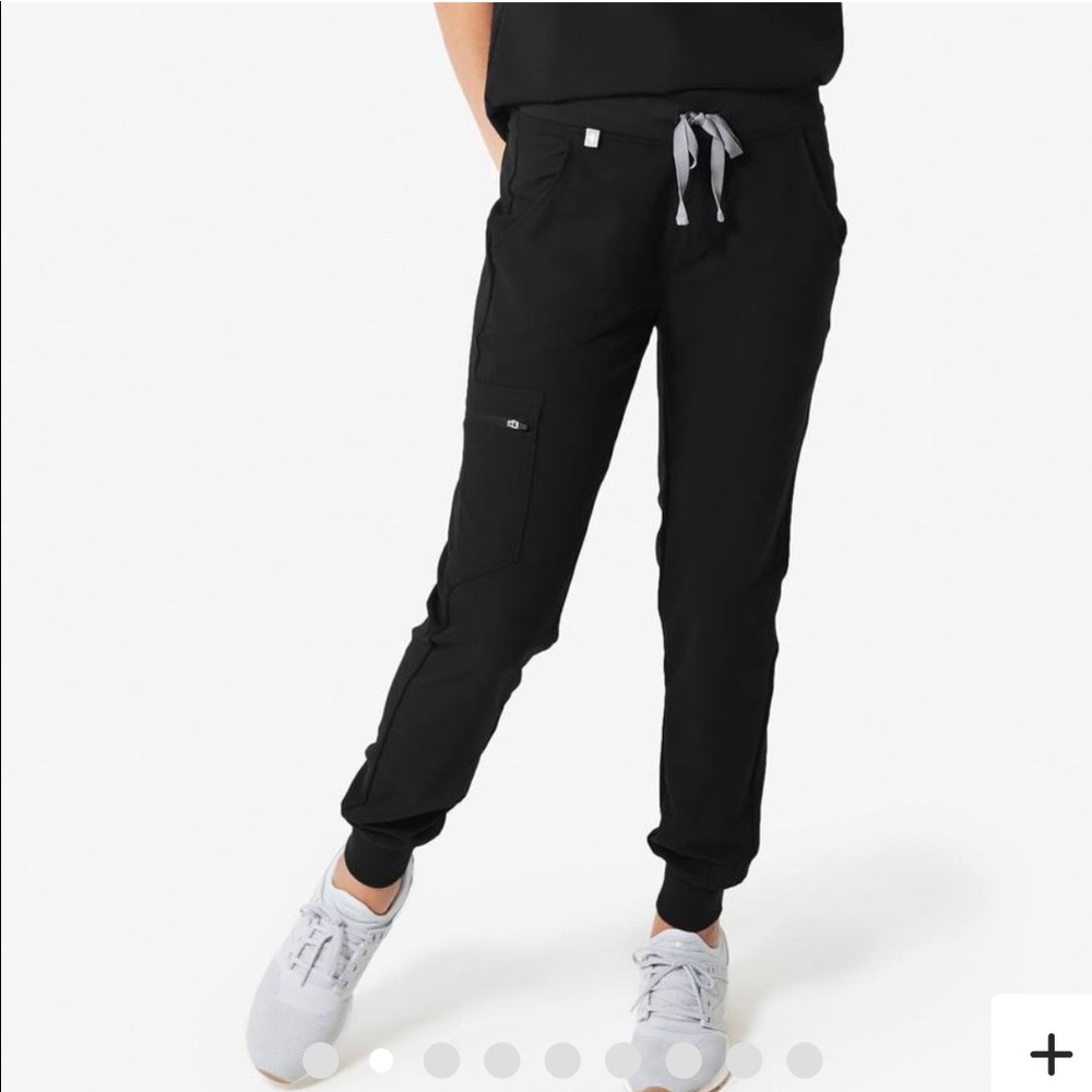 FIGS Zamora Joggers - Small Petite - Black